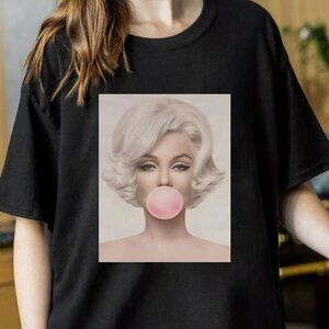 Marilyn Monroe Bubble Gum Womens Tshirt Iconic Tshirt Marilyn Monroe Fan Shirt